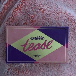 Tarte Eyeshadow palette